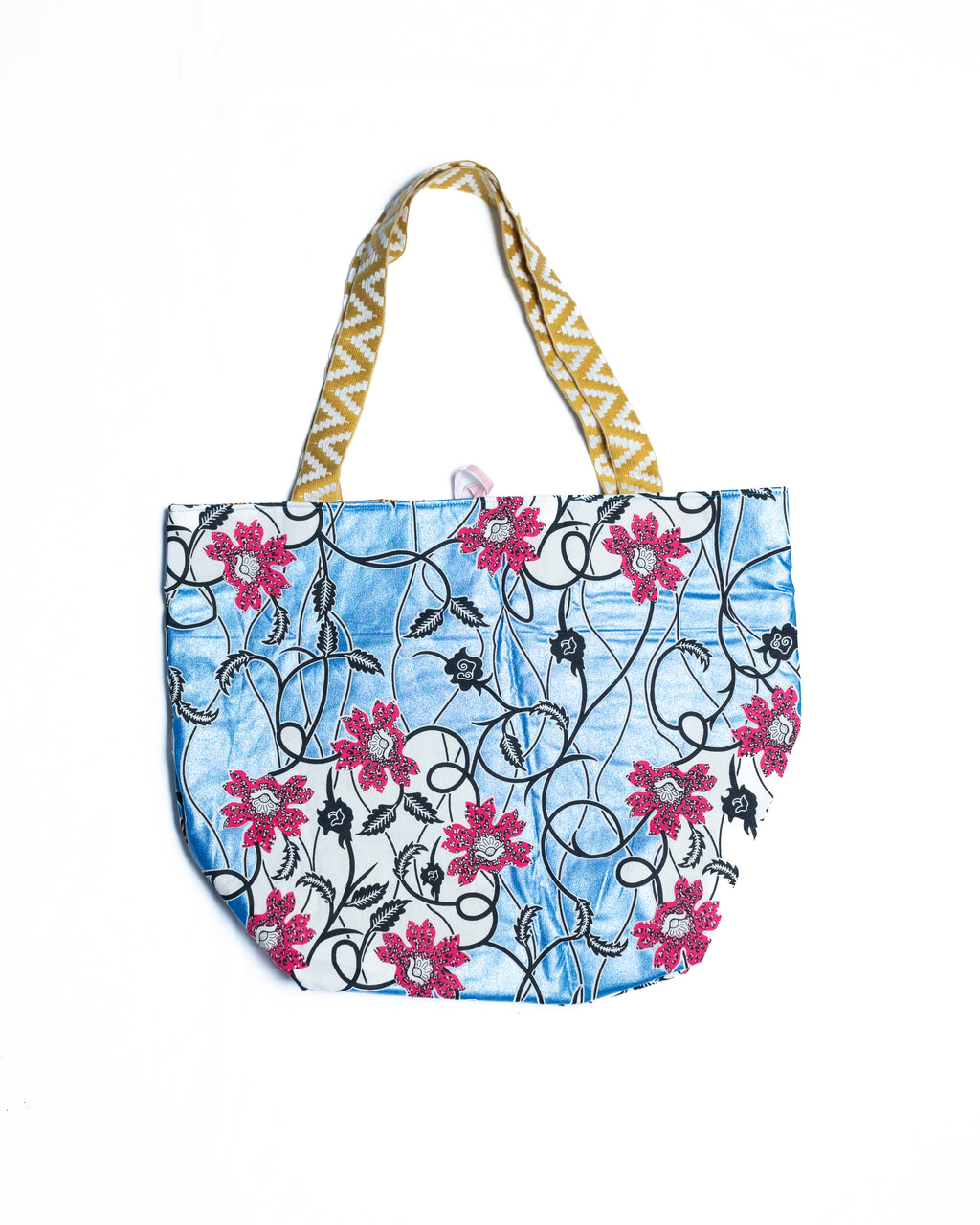 Tote in the City
